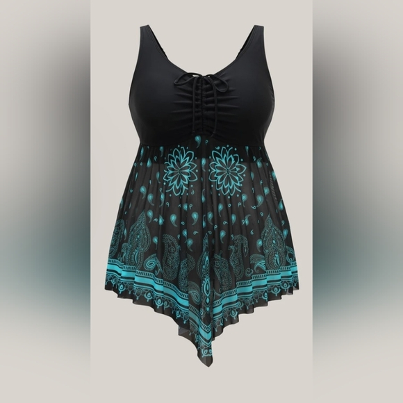 BloomChic Other - Bloom Chic Paisley Print Handkerchief Hem Drawstring Swim Top Size 22/24